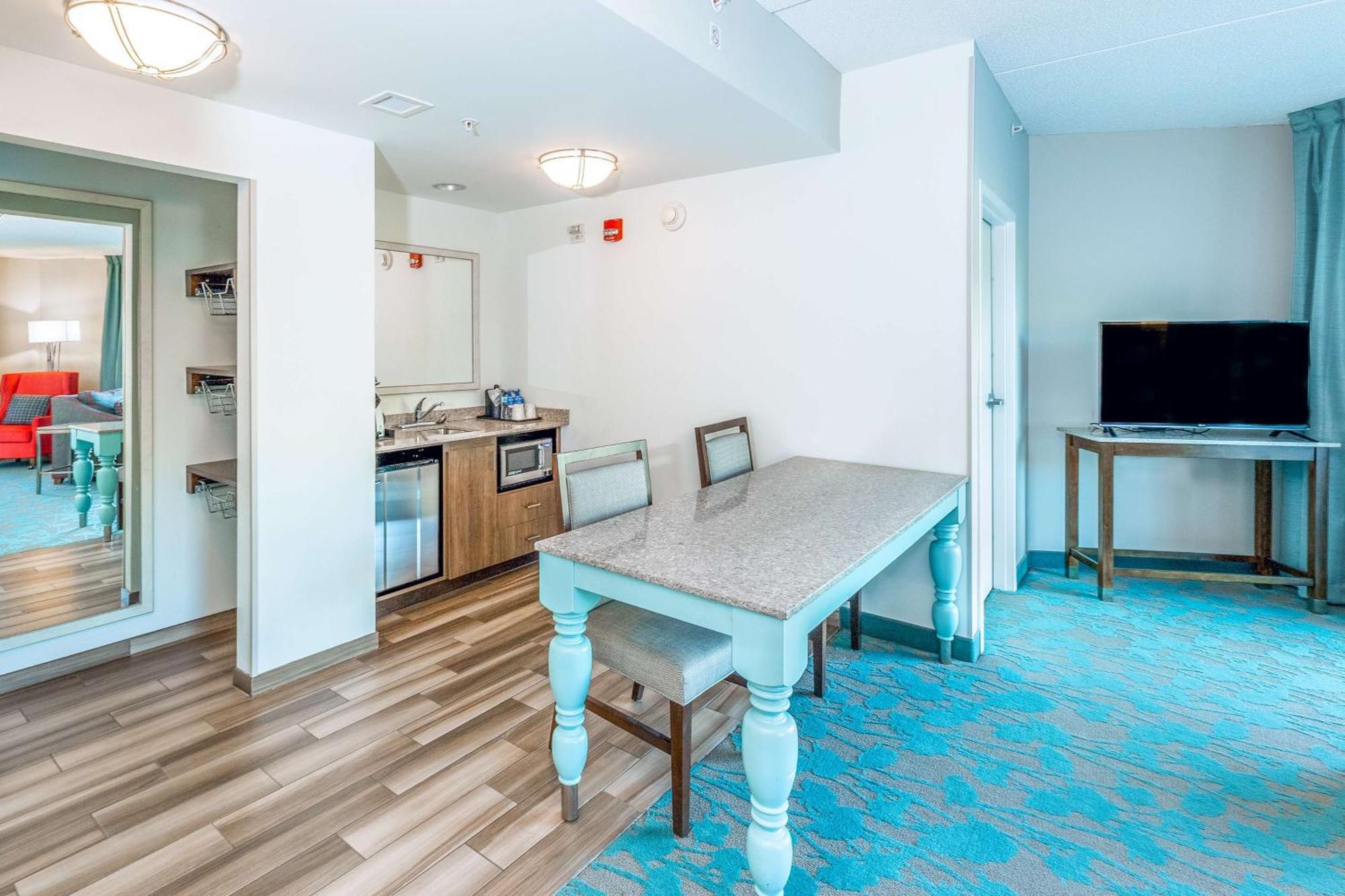 Hilton Garden Inn Asheville Downtown Экстерьер фото