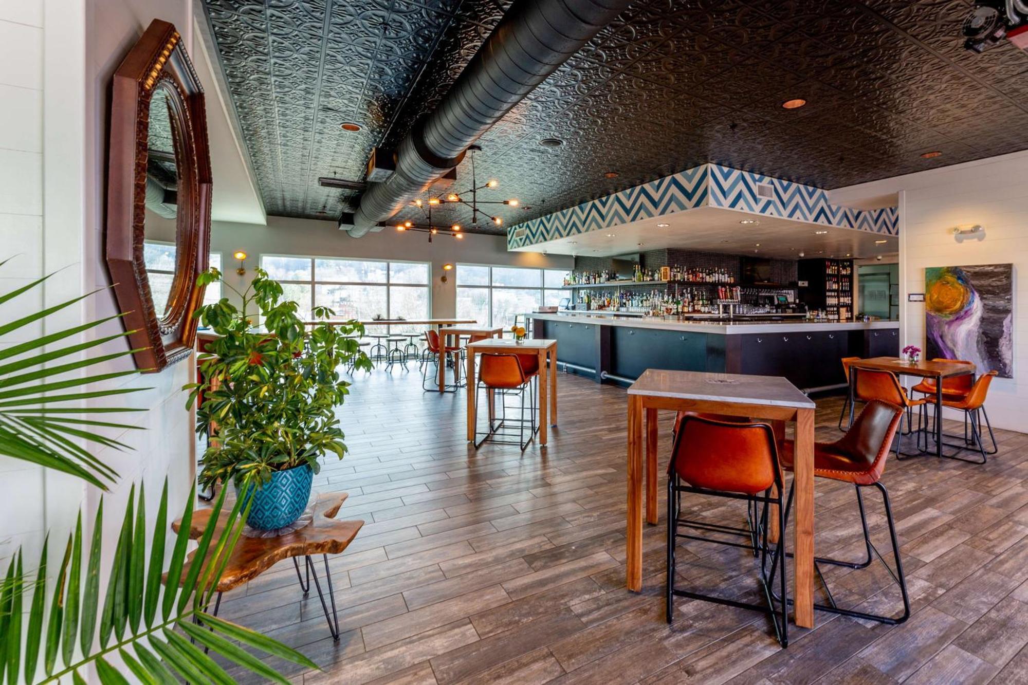 Hilton Garden Inn Asheville Downtown Экстерьер фото
