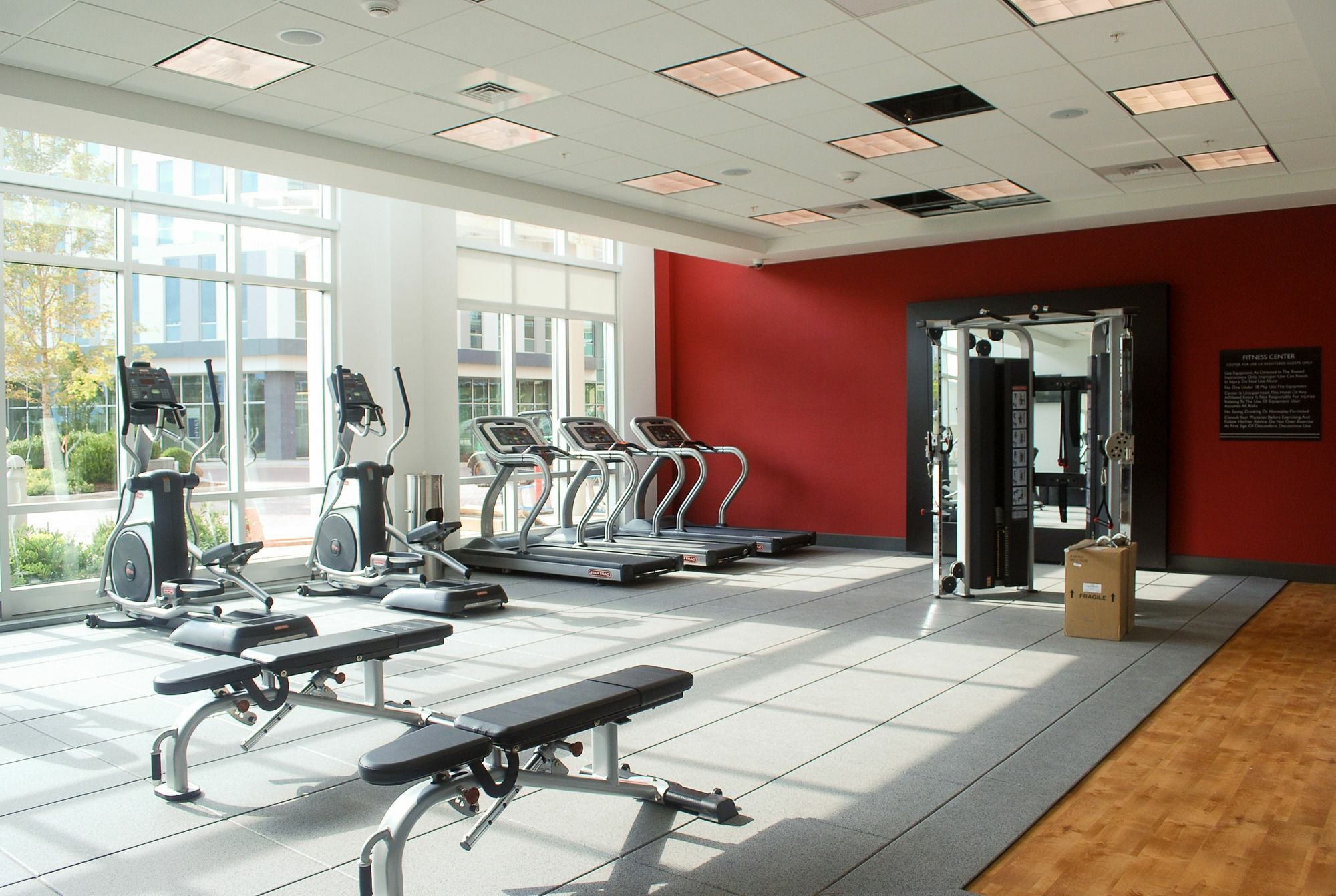 Hilton Garden Inn Asheville Downtown Экстерьер фото